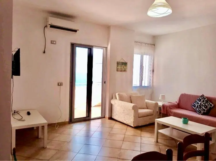 Saranda Rooms - Port