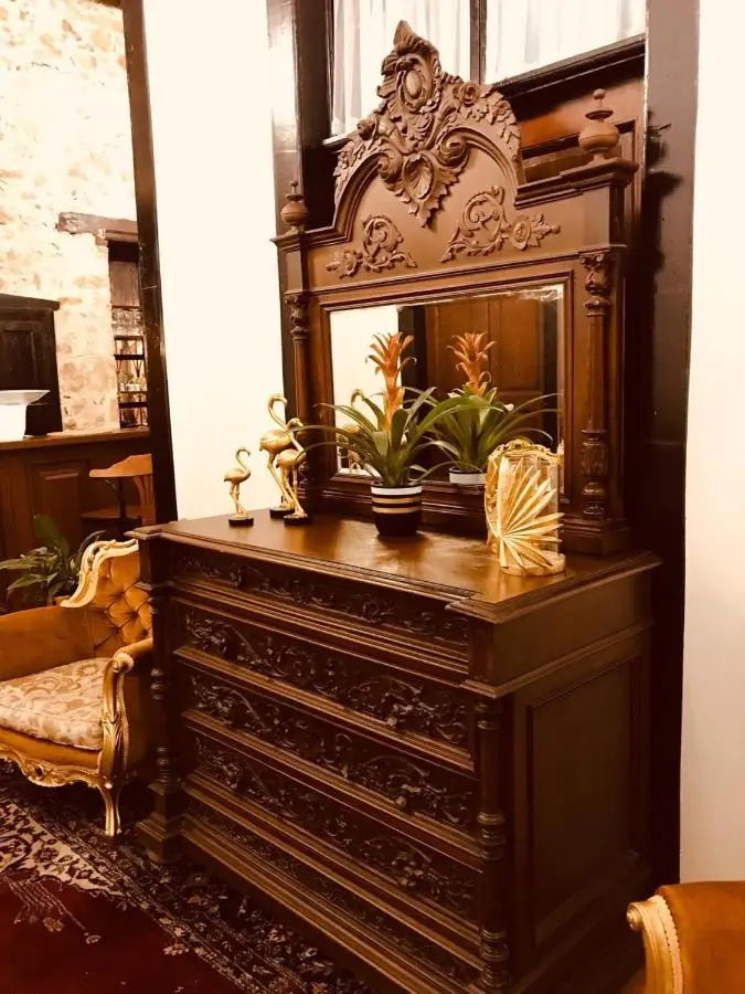 Cedrus Hotel