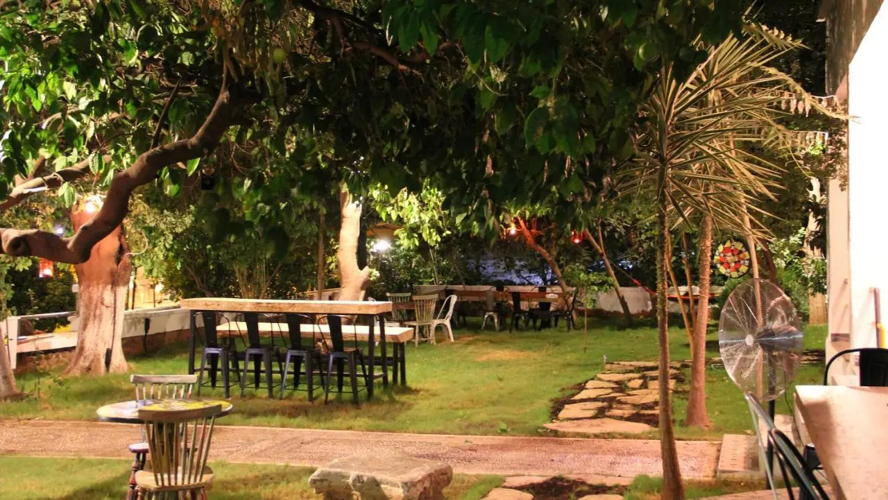 Role Street Hostel