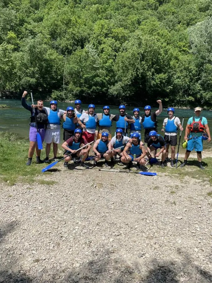 Vikendica, Bazen, Šedrvan, Rafting na Uni, Quad
