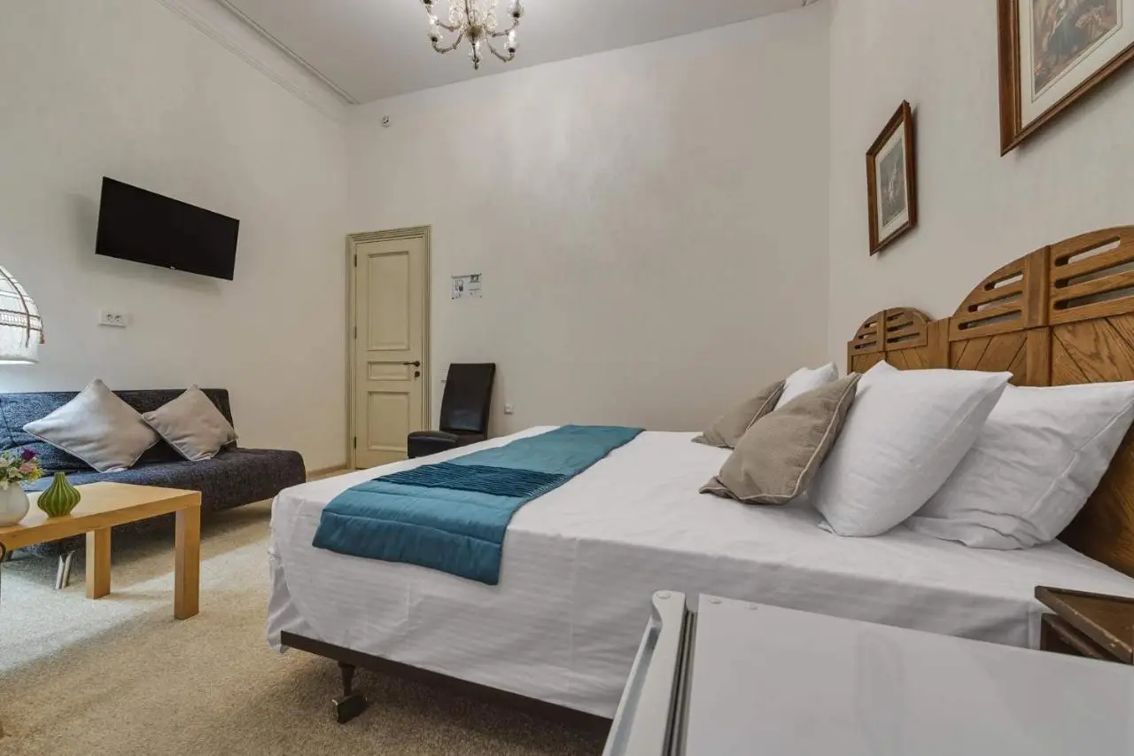 House 52 Boutique Hotel