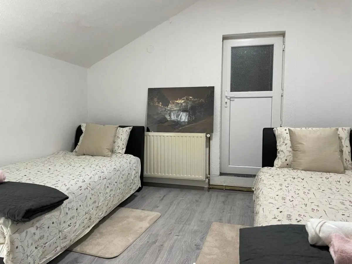 Pougarka Apartments