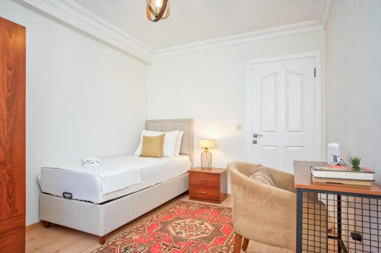 Dublex 3 Bedrooms&2Bathrooms &Terrace