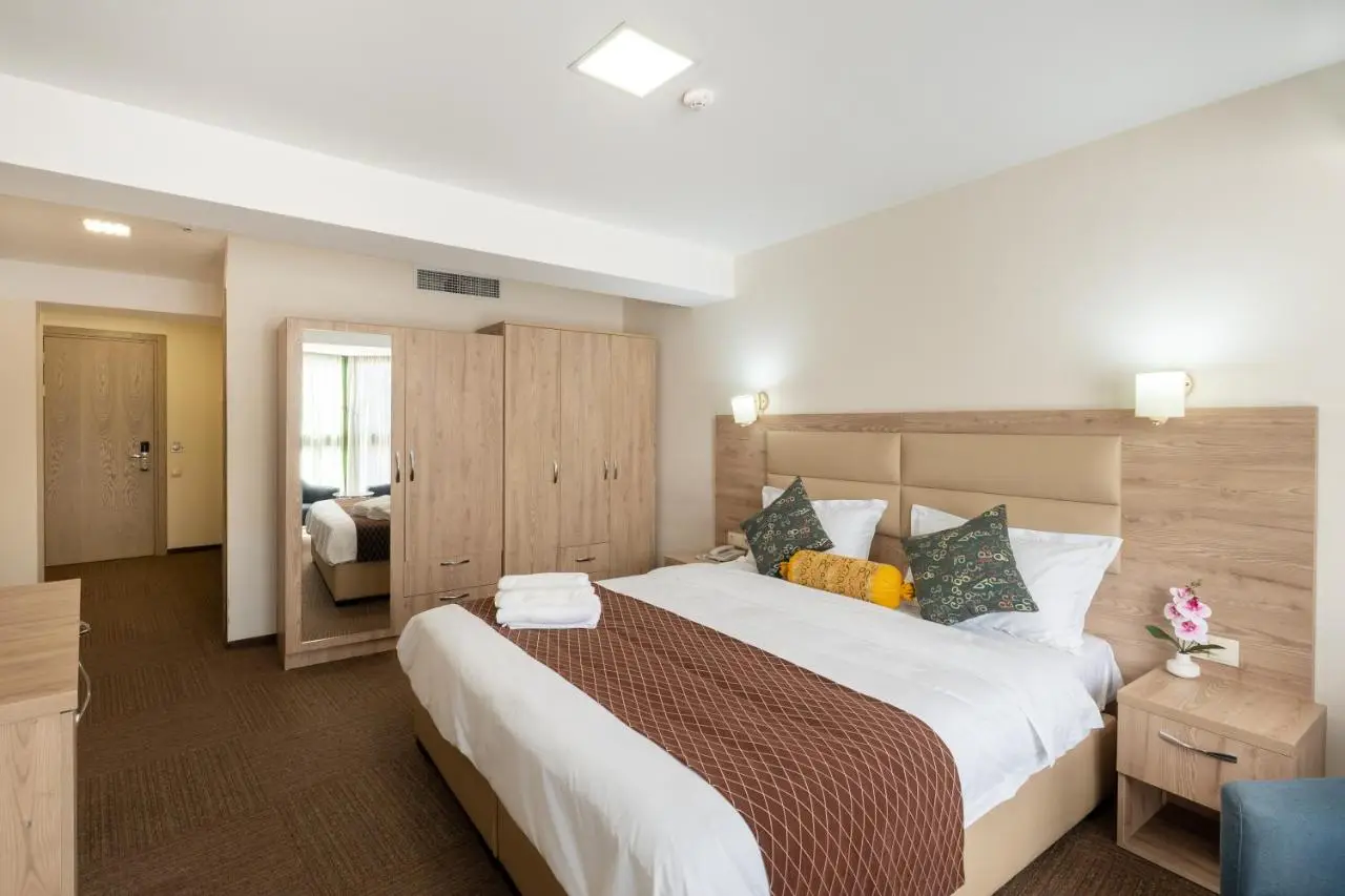 Hotel Somi Inn