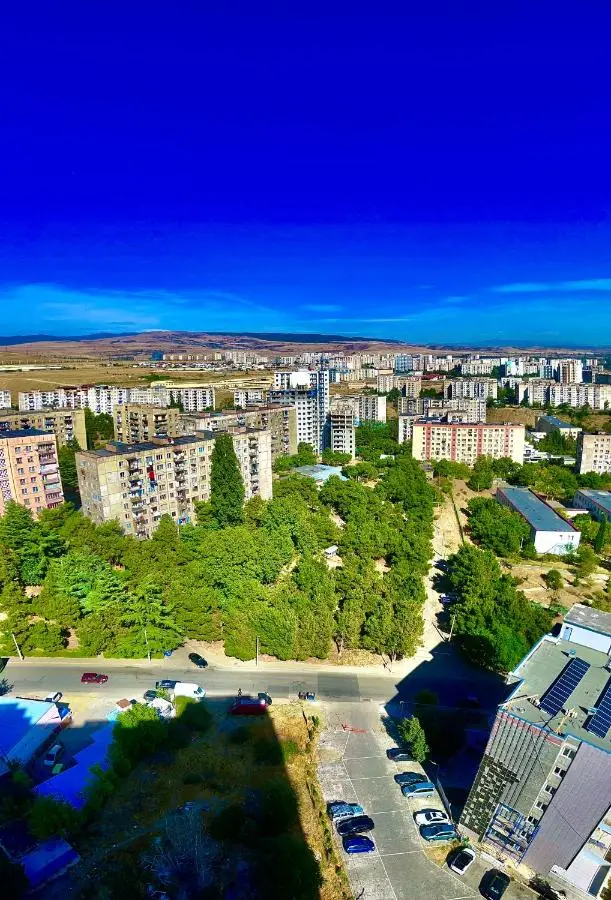Vazi Aparthotel