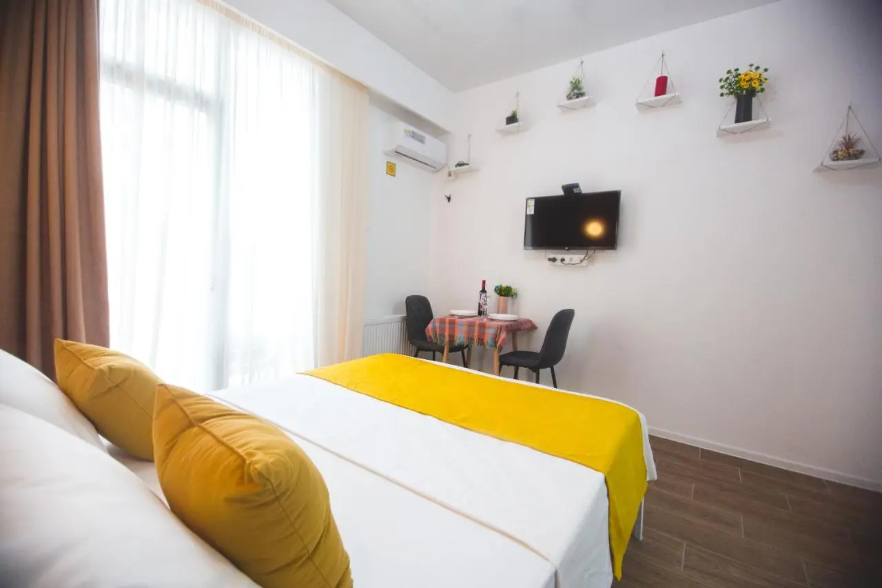 Holiday Rooms 5