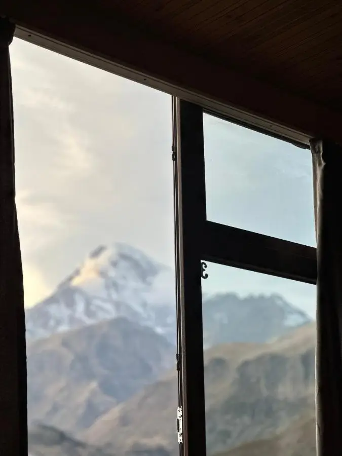 Kuro Kazbegi • ყურო ყაზბეგი