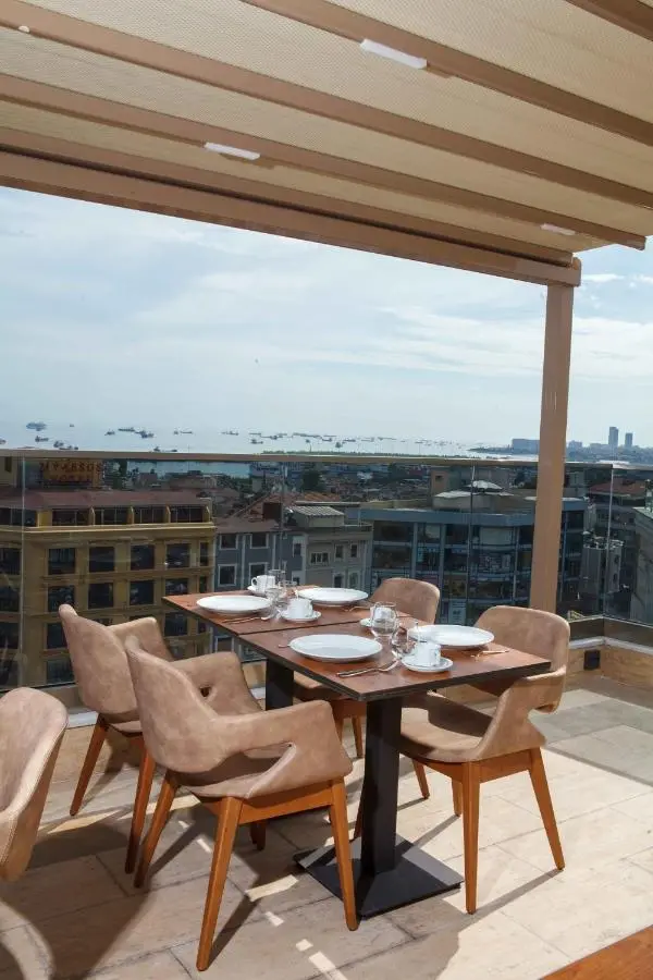 Istanbul Old City Beyazid Belmond Hotel
