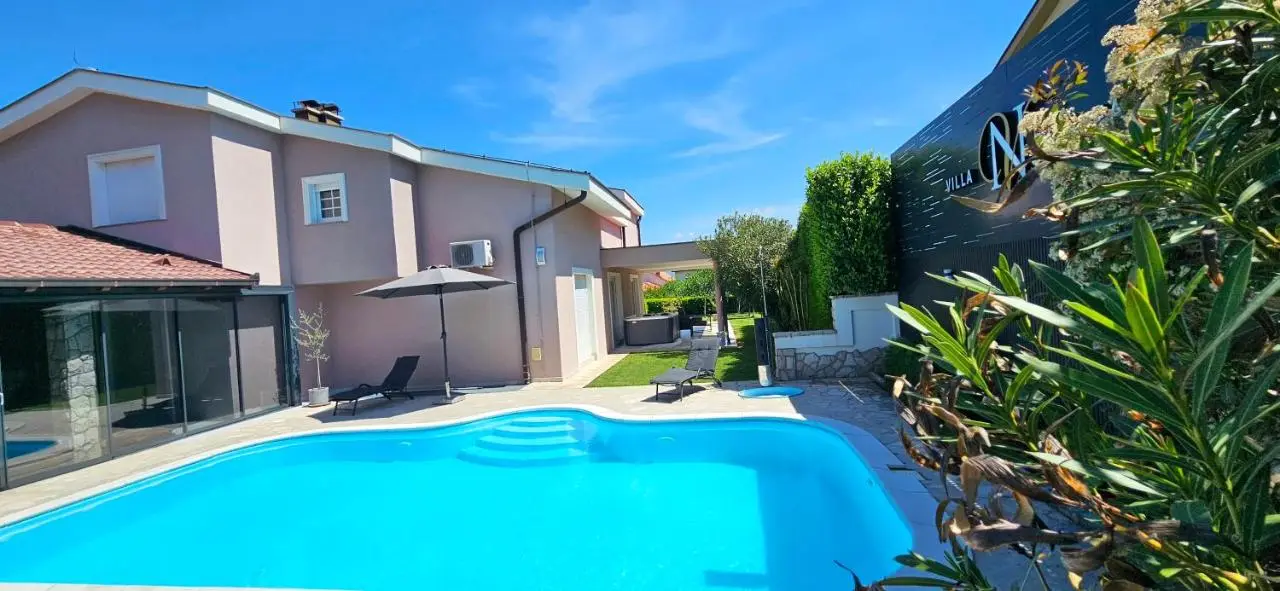 Luxury Villa Nevena Pool&Jacuzzi