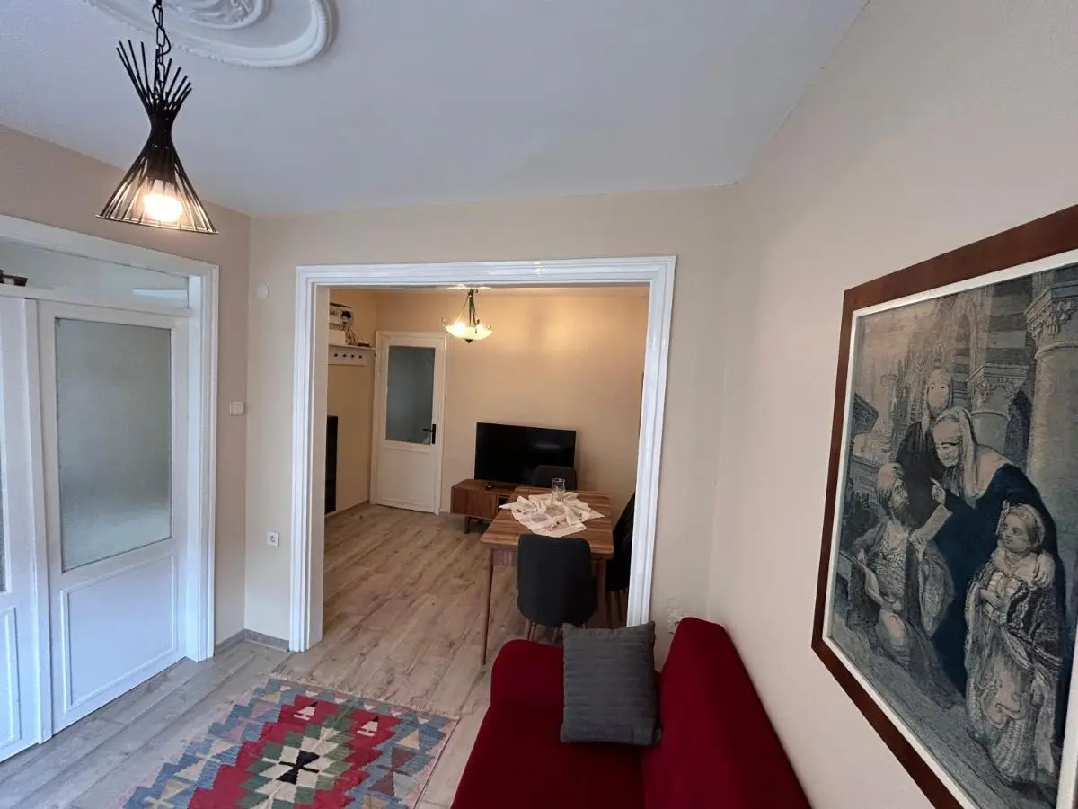 1001 Boutique House