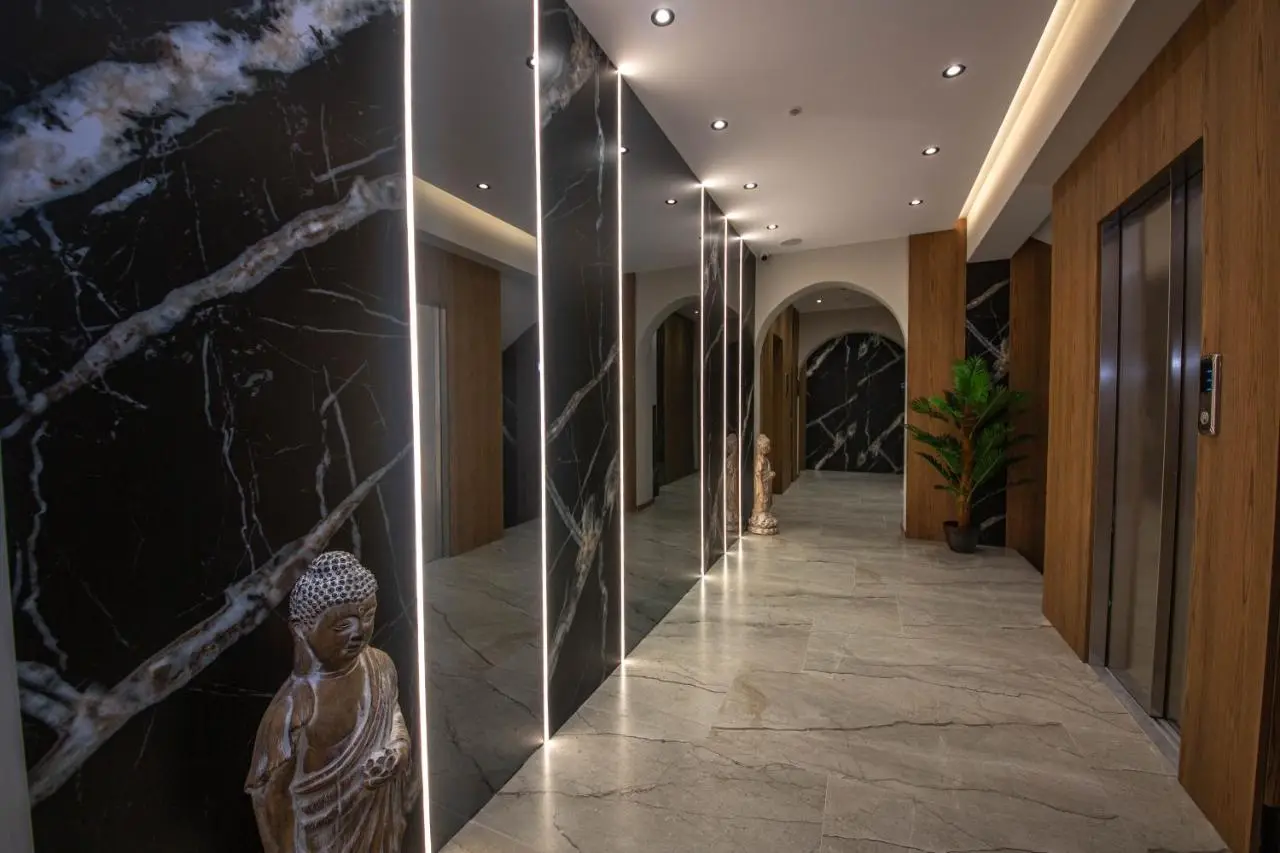 Noam Luxury Hotel