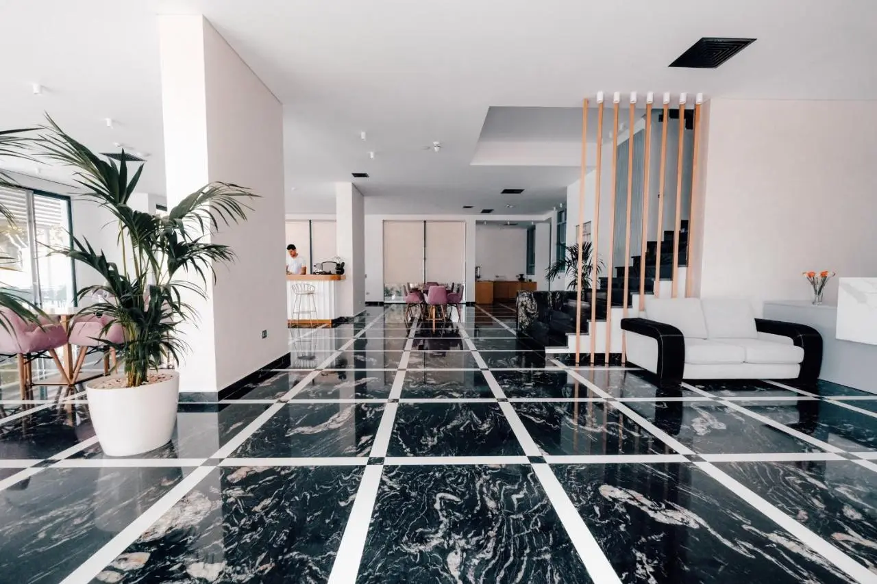El Primero Hotel