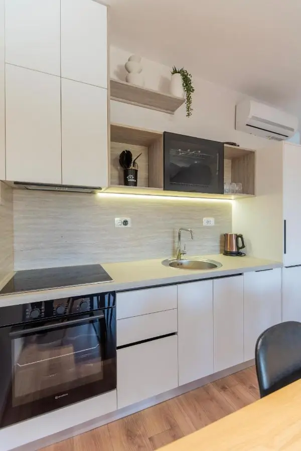 2BR at Artist's Palace - Skanderbeg Square Views