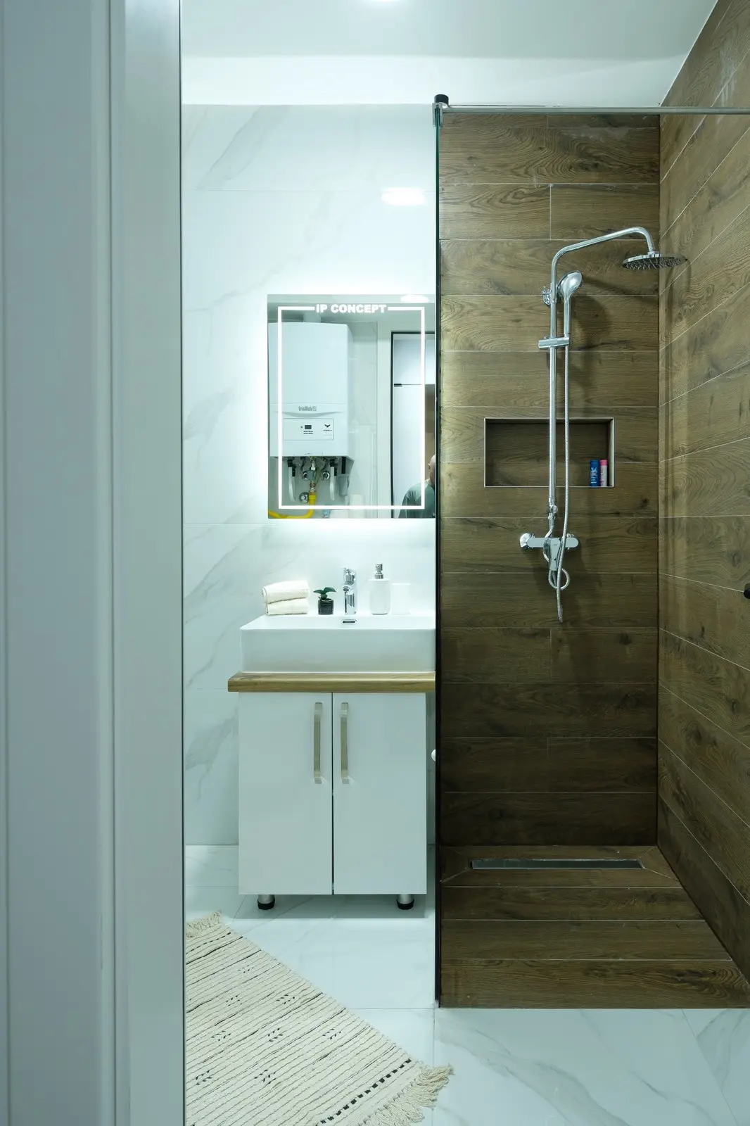 Cozy & Modern 1bedrom apartment-Fre garage parking