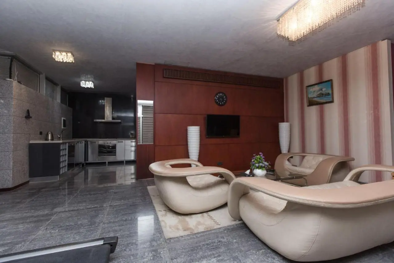 Lux Hotel Baku