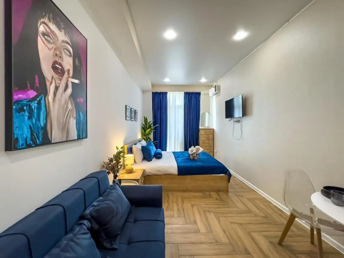 Monroe Chic Studio