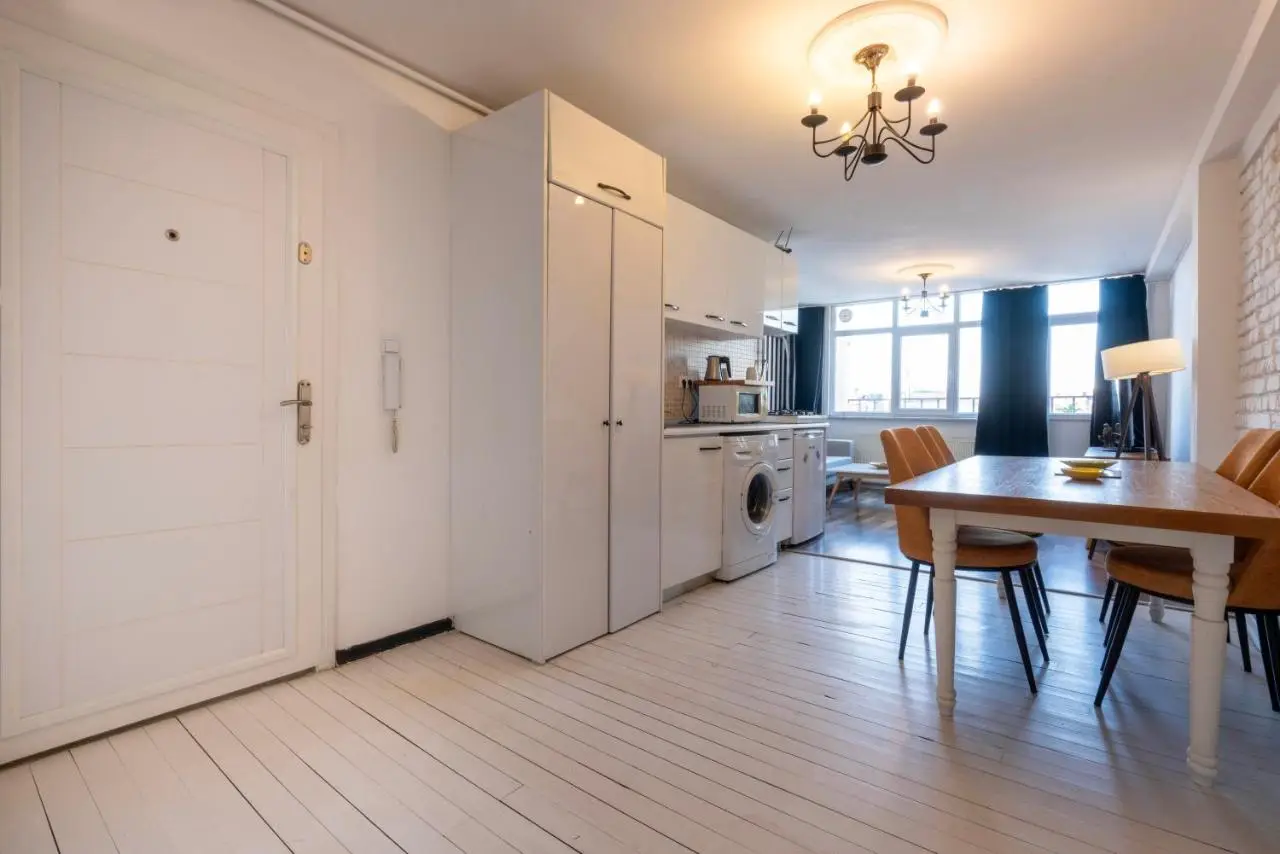 5 Apartment Galata