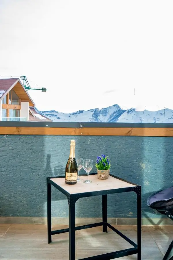 GVC 3-room 2-level apt New Gudauri