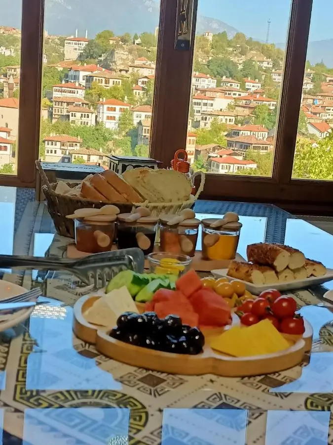 Manzara Konak