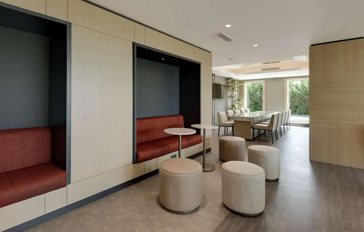 Doubletree by Hilton Van