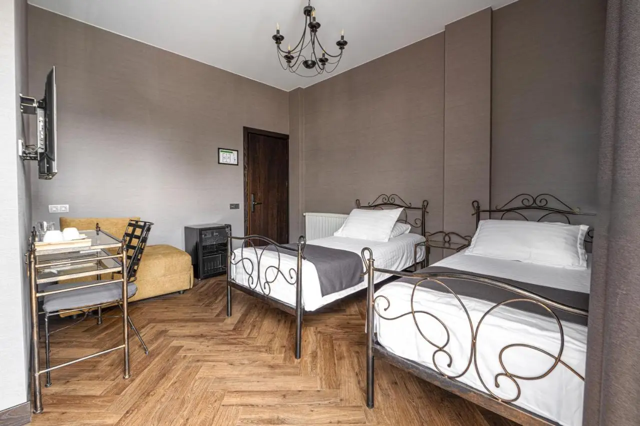 Golden Boutique Hotel