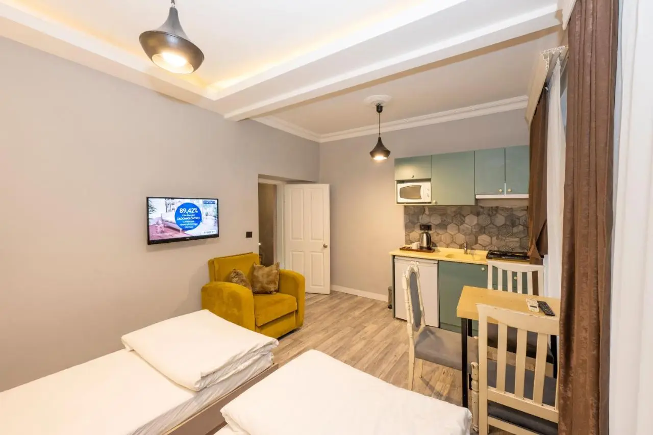 Cirrus Suites