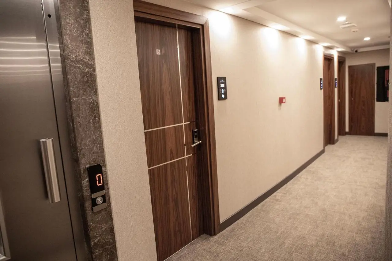 Shining Star Hotel