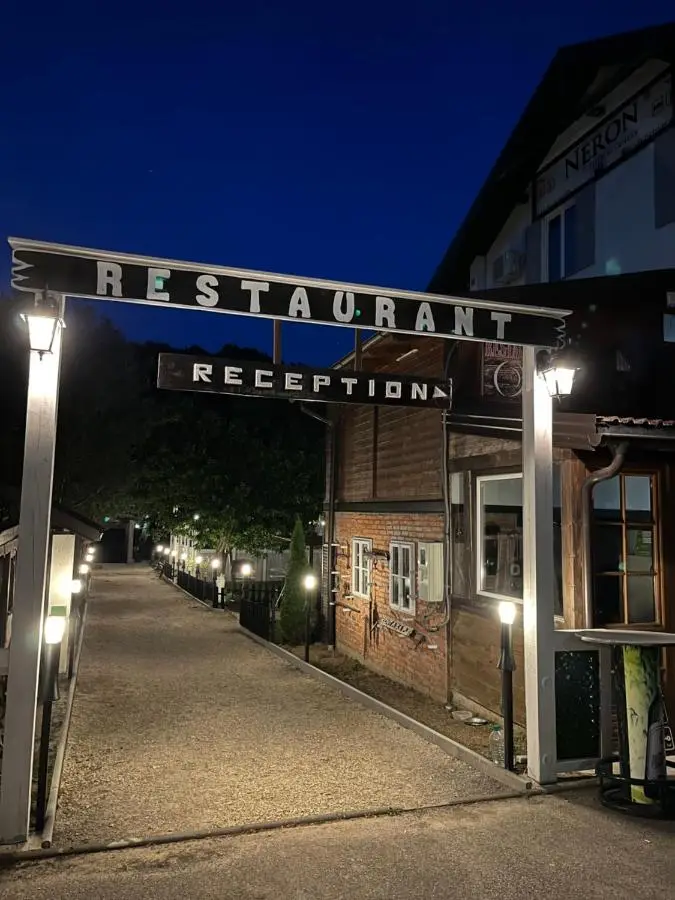 Hotel Neron Bihać