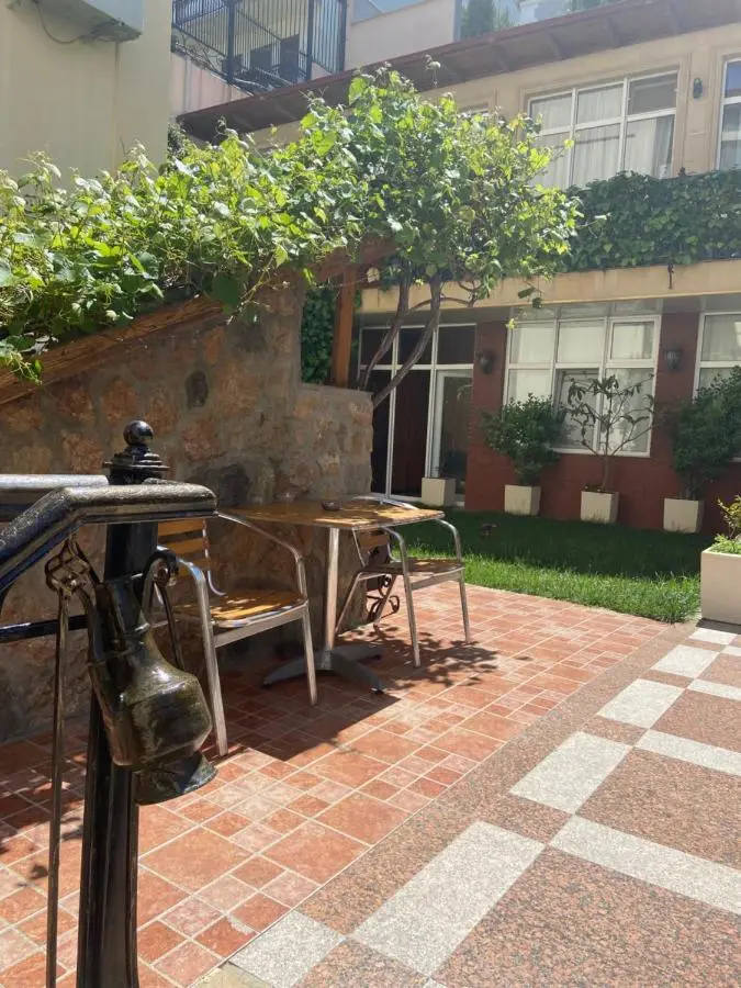 East Legend Hotel