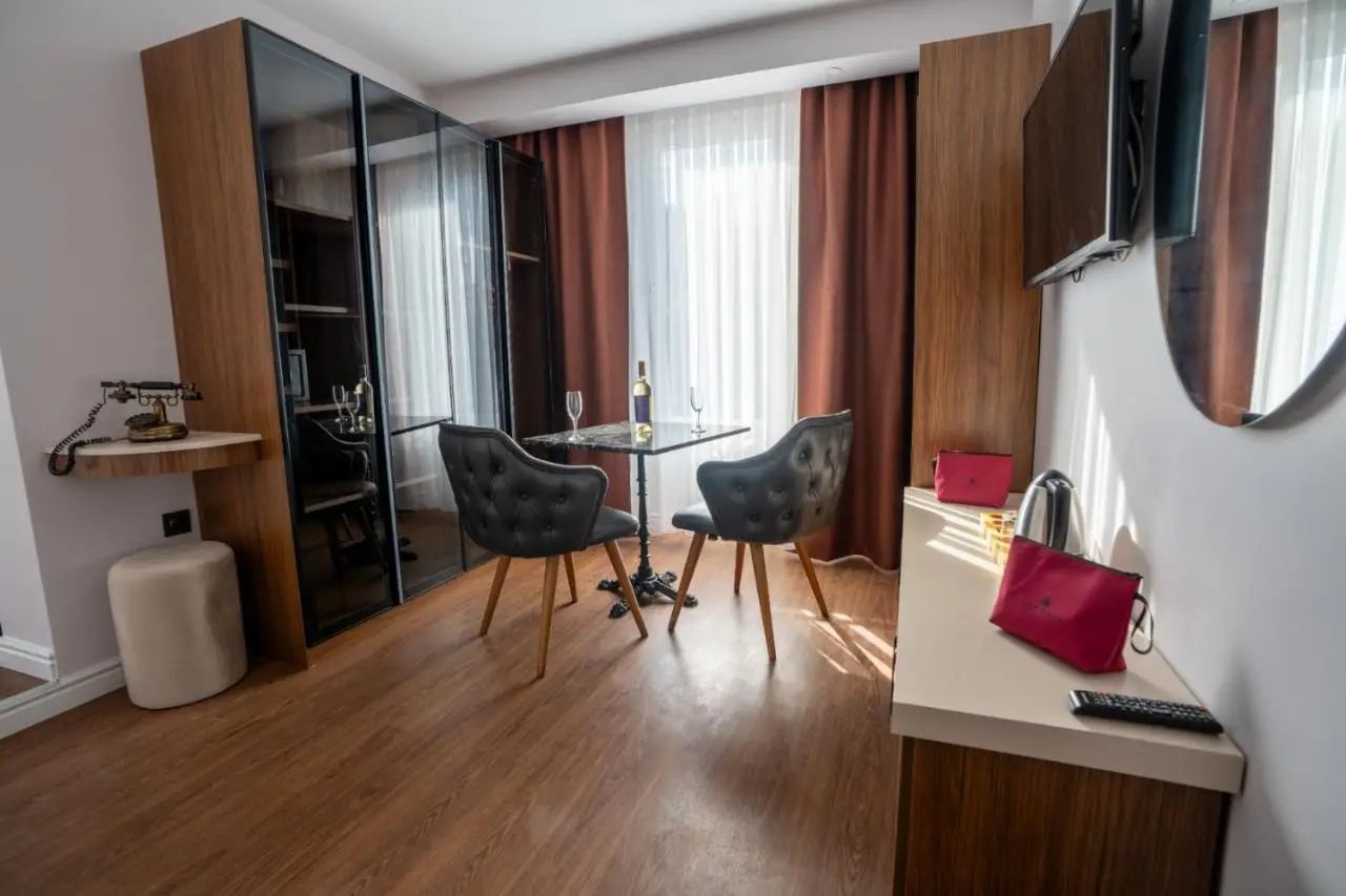 Navoris Hotel