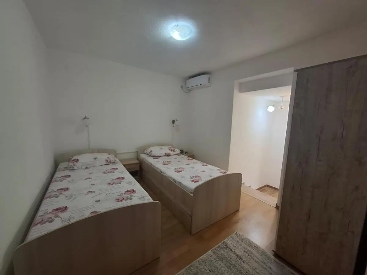 Apartment Maatoug