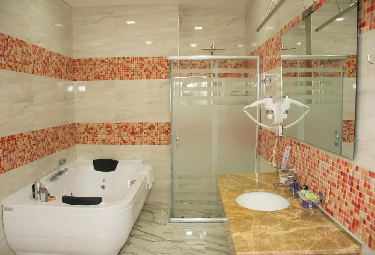 AZPETROL HOTEL KURDEMIR