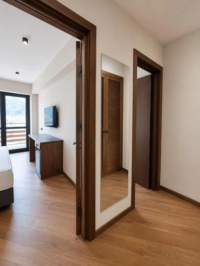 Lens Design Hotel