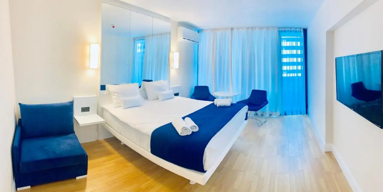 Royal Sea Breeze Apartments