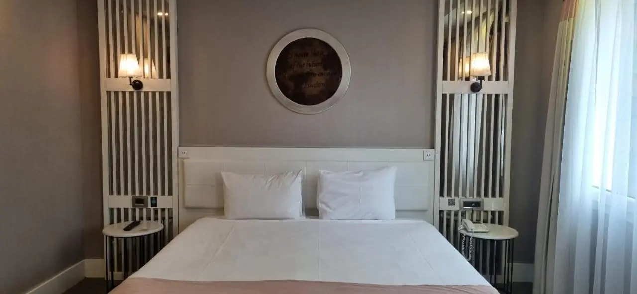 Mia Berre Hotels