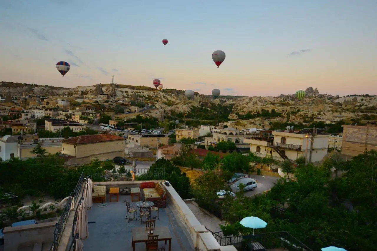 Vineyard Cave Hotel