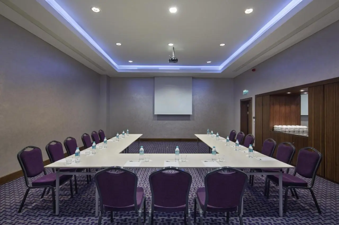 Hampton by Hilton Istanbul Kayasehir