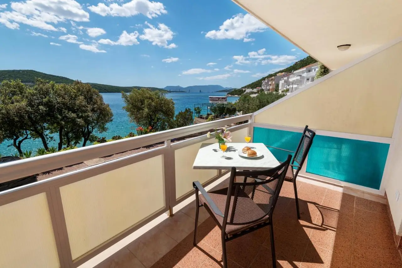 Hotel Porat