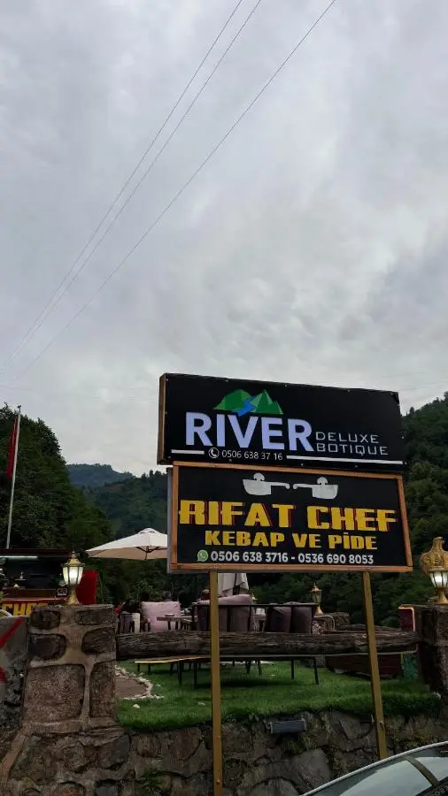 River Deluxe Botıque