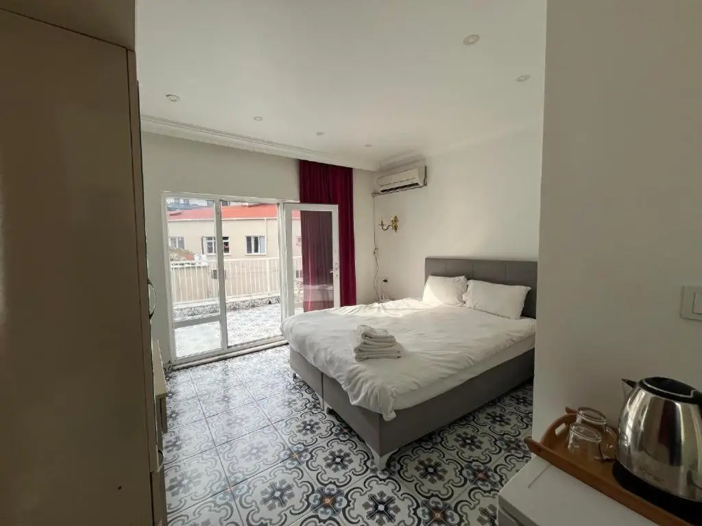 Le Safran Suite Hotel