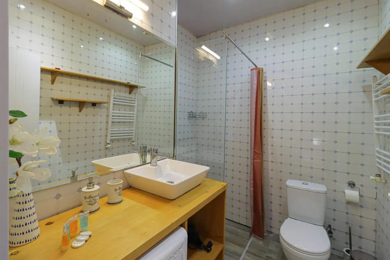 Wehost Heart Of Tbilisi Studio