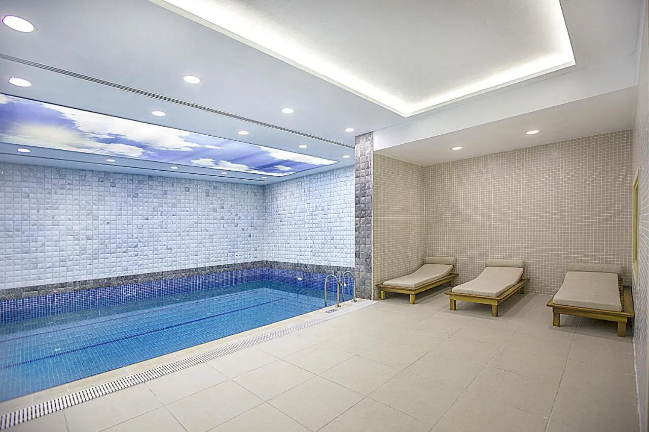 Mitannia Regency Hotel