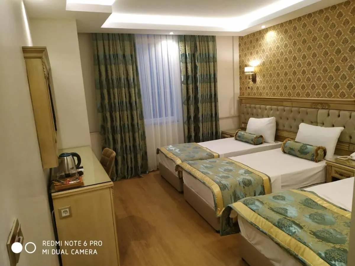 Apple Tree Hotel