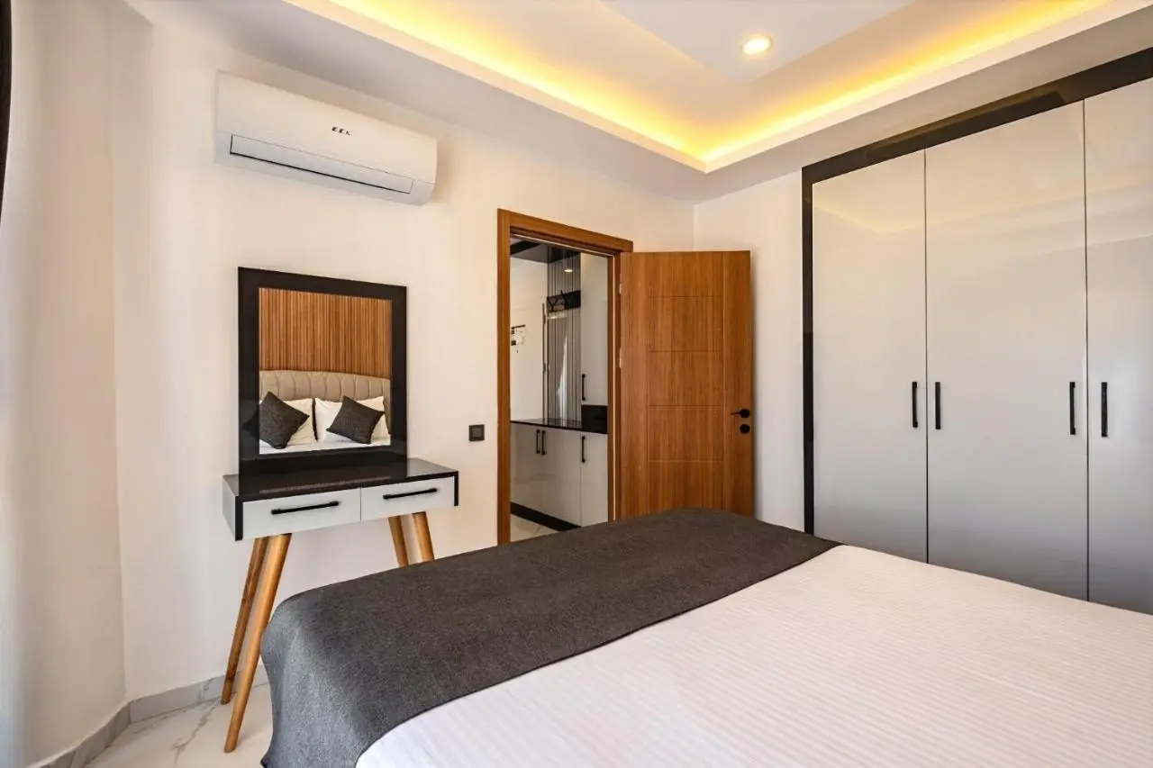 Laristone Suite Spa Hotel