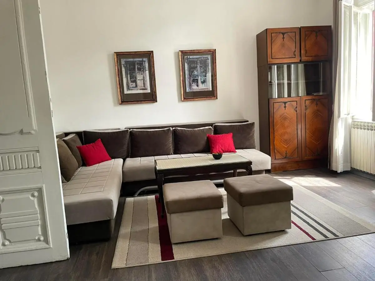 Apartment Romana