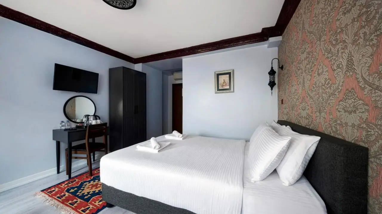 Mytra Hotel