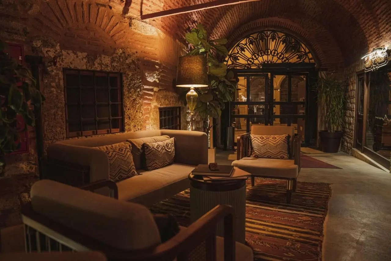 Han 1772 Hotel