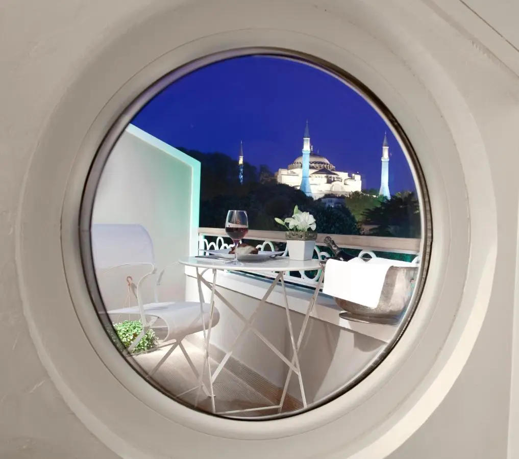 Hypnos Design Hotel