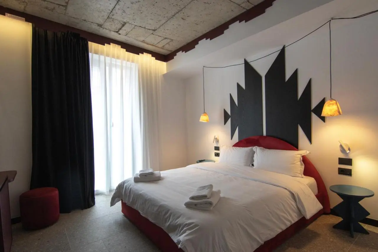 Bazaar Hotel