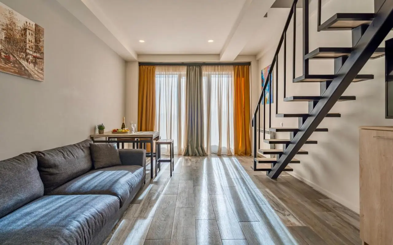 GVC 3-room 2-level apt New Gudauri